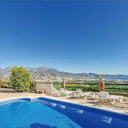 Charming With The Panoramic Views * Nerja